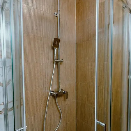 Апартаменты Lakeside